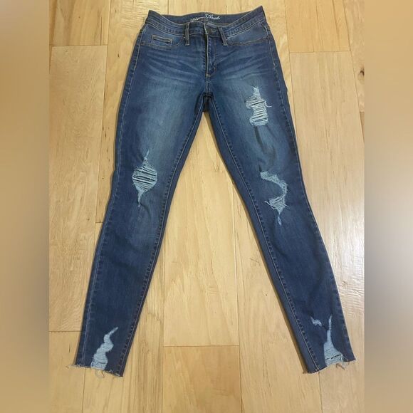 Universal Thread high rise distressed/deconstructed jegging in size 4/27R - Picture 1 of 14